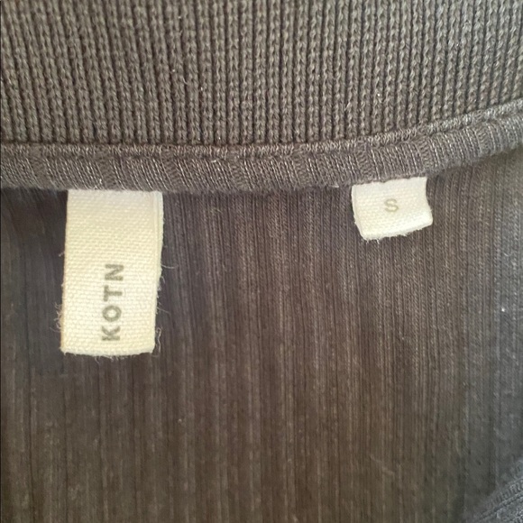 KOTN black cotton ribbed button down quarter polo top in size S - Picture 3 of 5